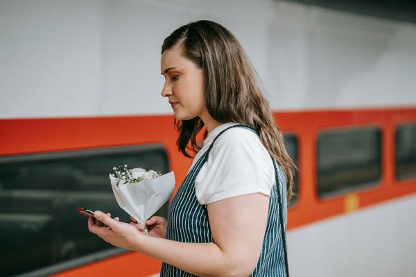 Comment organiser un séjour en Islande avec des excursions en motoneige et des cours de photographie de paysages?